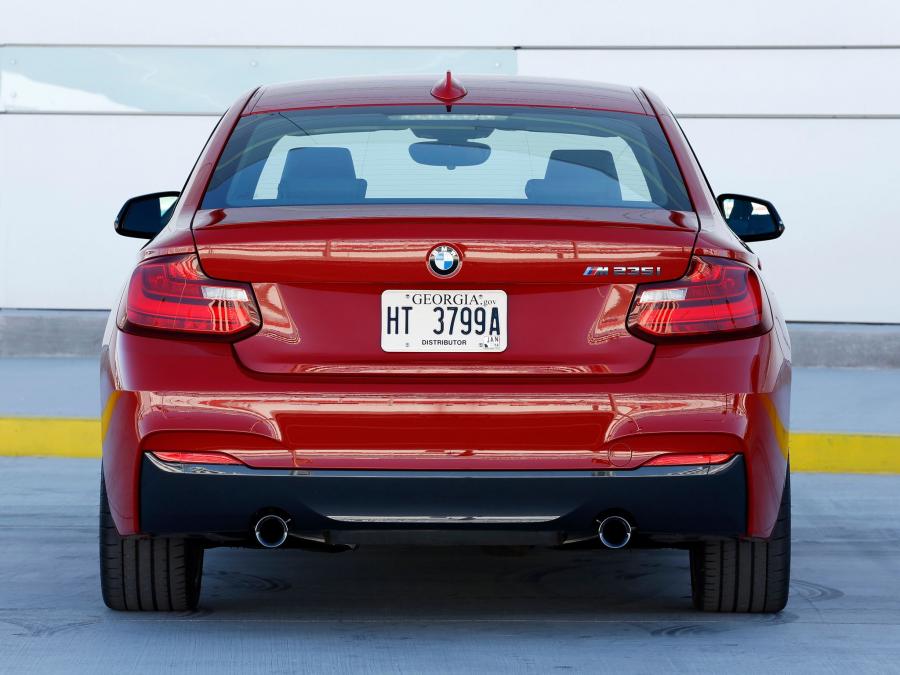  BMW M235i Coupe 2014 года  (US) (фото 5 из 30)
